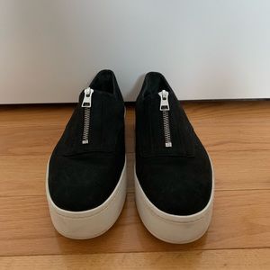 BARELY WORN Vince Warren Platform Slip-On Shoes